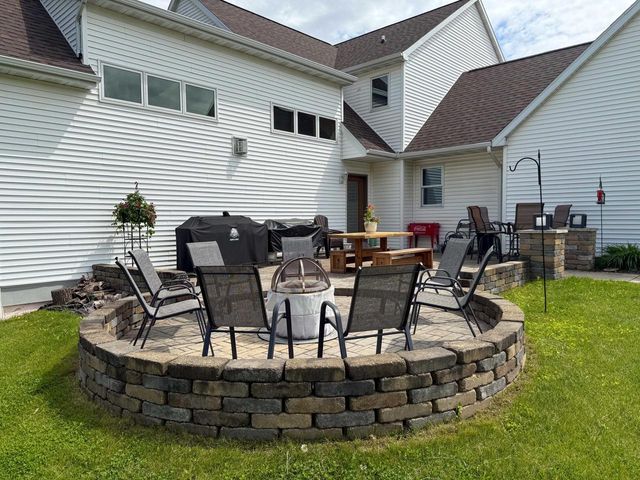 W4087 Parkview COURT, Fond Du Lac, WI 54937