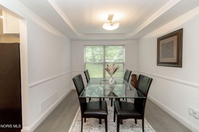 9151 Rolling Hill Road, Holland, OH 43528