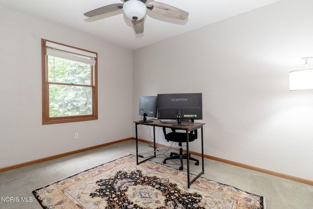 9151 Rolling Hill Road, Holland, OH 43528