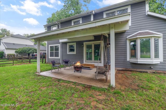 9151 Rolling Hill Road, Holland, OH 43528