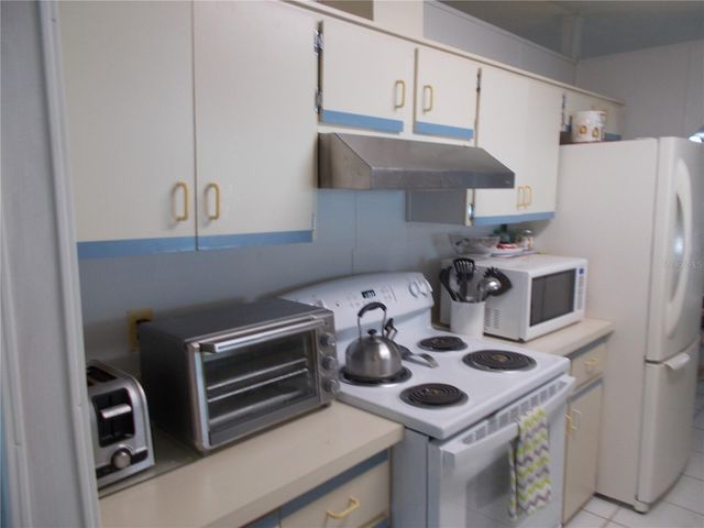 6811 ANAPA COURT, North Port, FL 34287