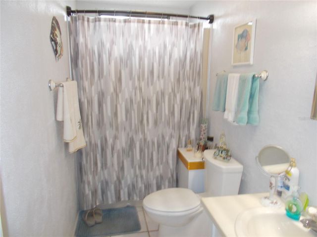 6811 ANAPA COURT, North Port, FL 34287