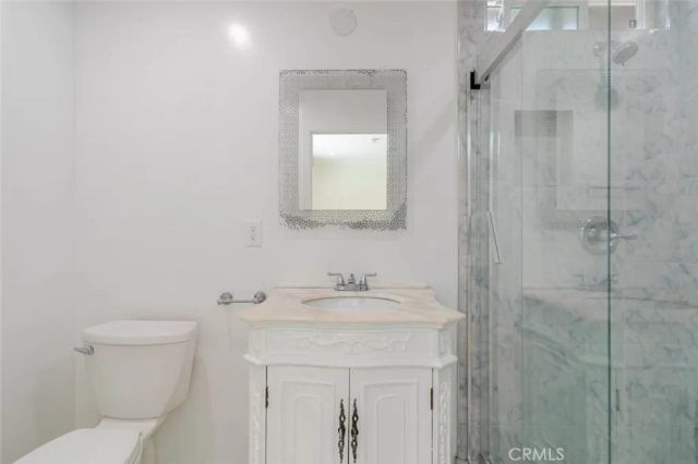 11246 Saticoy Street, Sun Valley, CA 91352