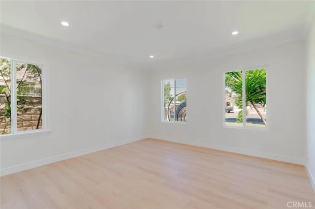 11246 Saticoy Street, Sun Valley, CA 91352