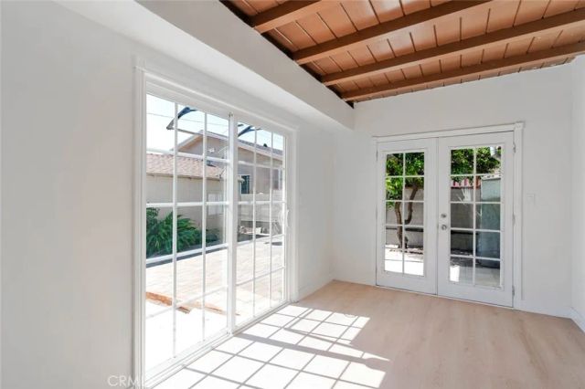 11246 Saticoy Street, Sun Valley, CA 91352