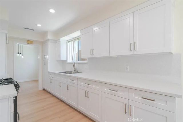 11246 Saticoy Street, Sun Valley, CA 91352