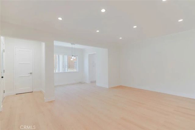 11246 Saticoy Street, Sun Valley, CA 91352