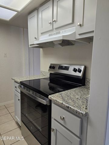 6201 Escondido Drive 9B, El Paso, TX 79912