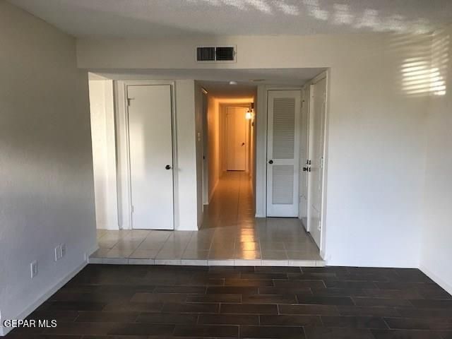 6201 Escondido Drive 9B, El Paso, TX 79912