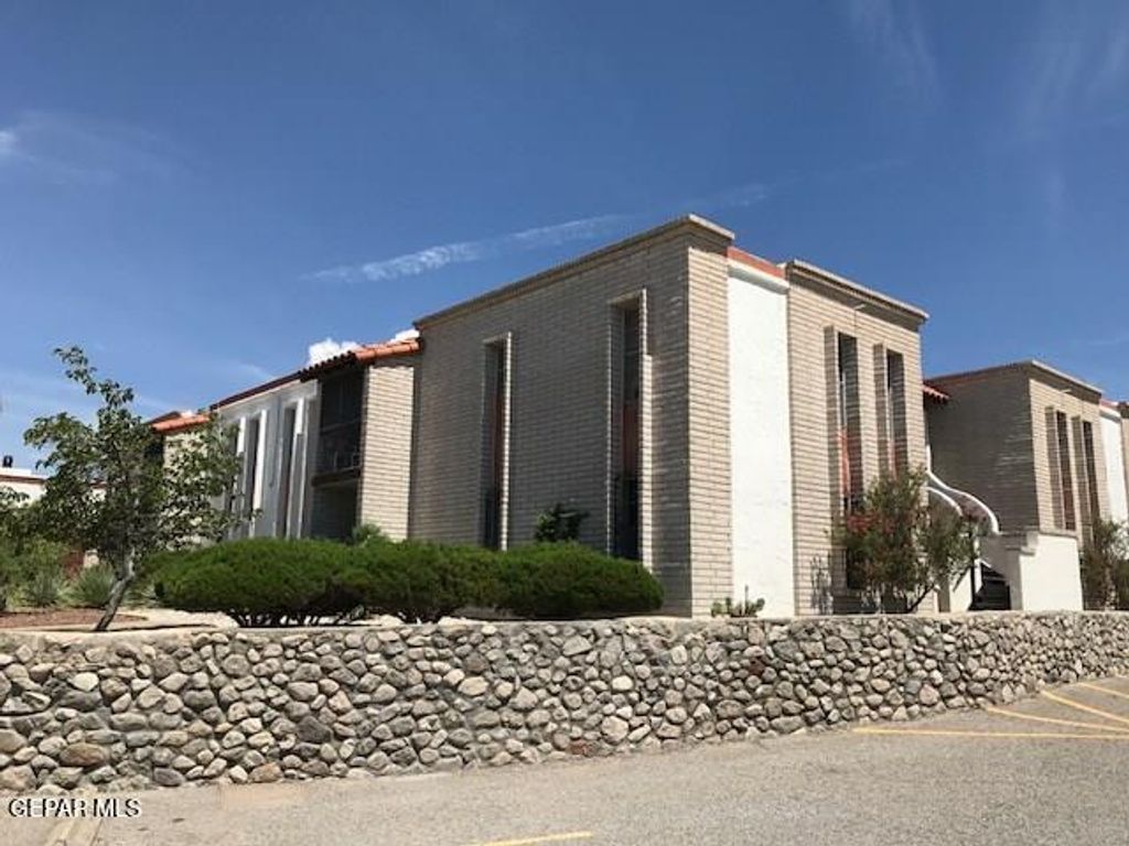 6201 Escondido Drive 9B, El Paso, TX 79912