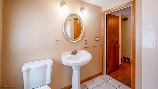 3794 Monaca Avenue, Youngstown, OH 44511