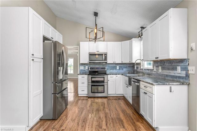 207 Whitestone Drive, Greensboro, NC 27455