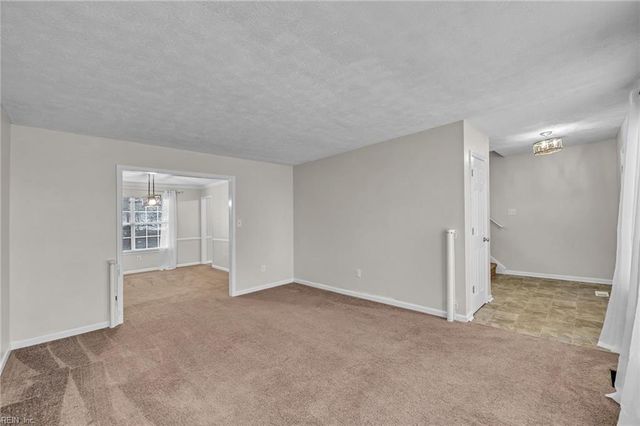 116 Grand View DR, Hampton, VA 23664