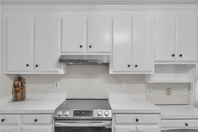 116 Grand View DR, Hampton, VA 23664