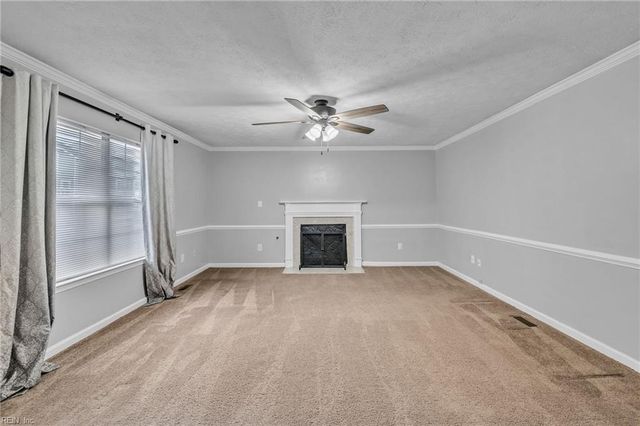 116 Grand View DR, Hampton, VA 23664