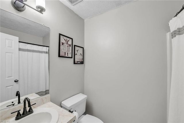 116 Grand View DR, Hampton, VA 23664