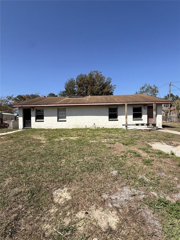 136 MYRTLE AVENUE, Lake Wales, FL 33898