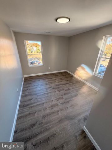 402 SHARP ST N, Millville, NJ 08332