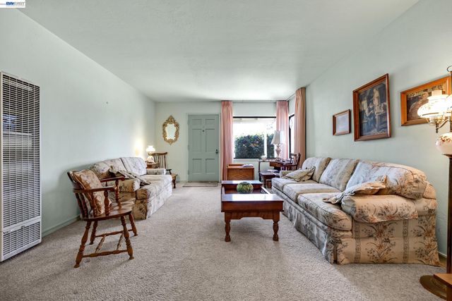 21617 Westfield Ave, Hayward, CA 94541