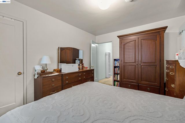 21617 Westfield Ave, Hayward, CA 94541
