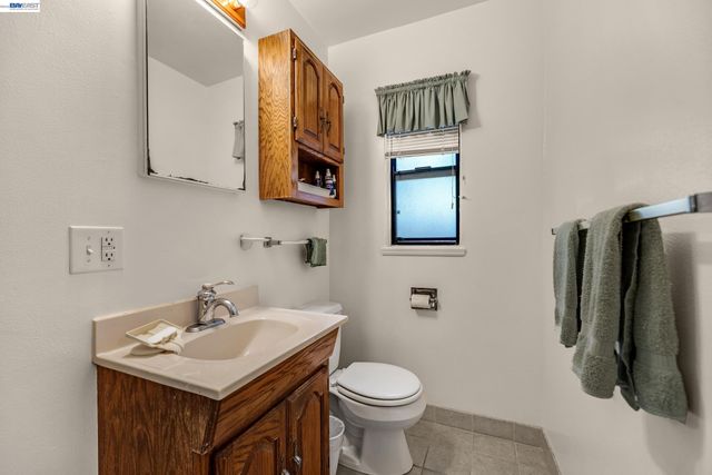 21617 Westfield Ave, Hayward, CA 94541