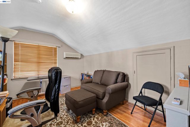 21617 Westfield Ave, Hayward, CA 94541