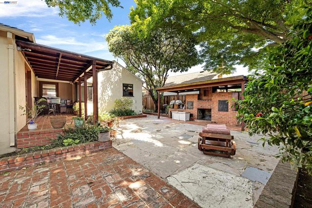 21617 Westfield Ave, Hayward, CA 94541