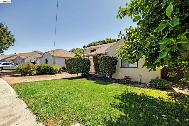 21617 Westfield Ave, Hayward, CA 94541