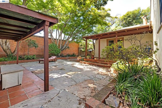 21617 Westfield Ave, Hayward, CA 94541