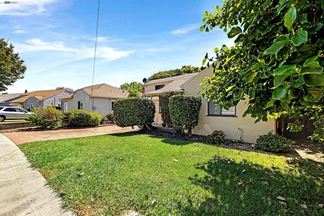 21617 Westfield Ave, Hayward, CA 94541