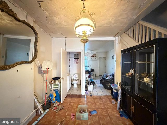 2713 W FAIRMOUNT AVE, Baltimore, MD 21223