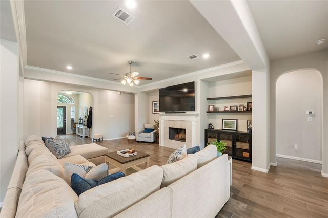 11526 Walden Road, Montgomery, TX 77356