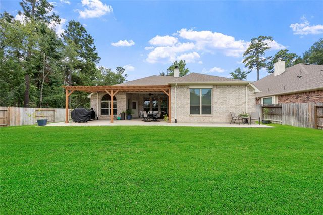 11526 Walden Road, Montgomery, TX 77356