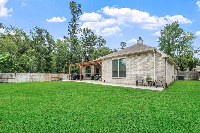 11526 Walden Road, Montgomery, TX 77356