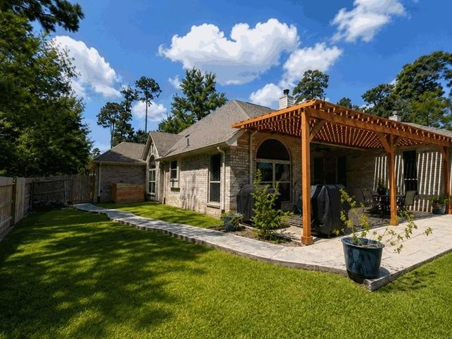 11526 Walden Road, Montgomery, TX 77356