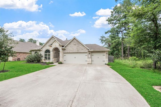 11526 Walden Road, Montgomery, TX 77356