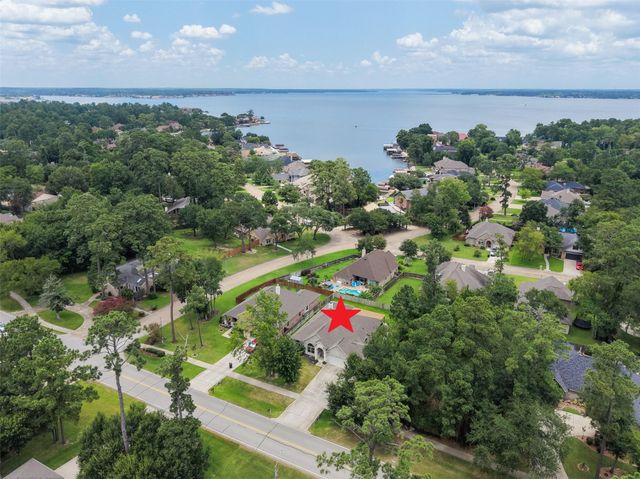 11526 Walden Road, Montgomery, TX 77356