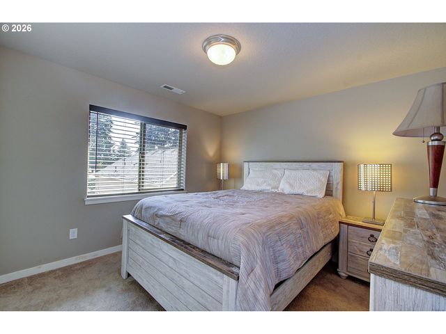 5929 Ne 48TH St, Vancouver, WA 98661