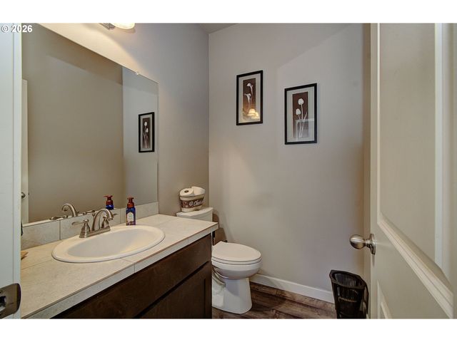 5929 Ne 48TH St, Vancouver, WA 98661