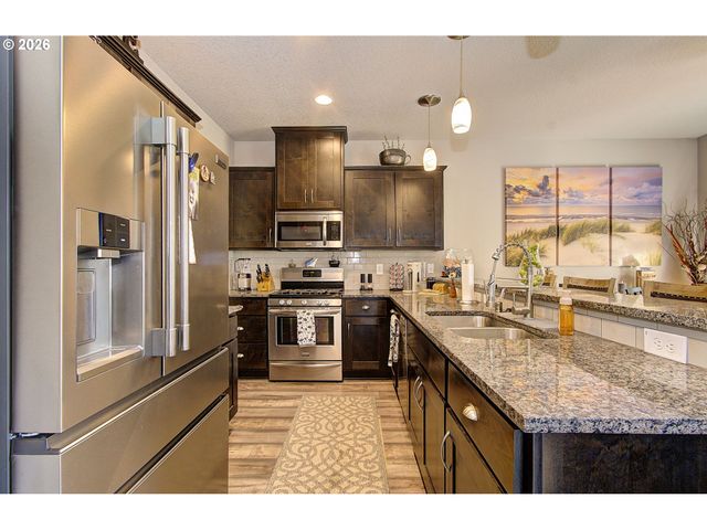 5929 Ne 48TH St, Vancouver, WA 98661