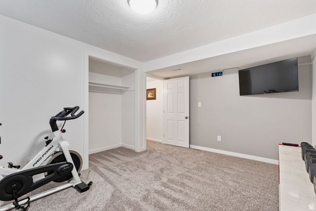 1380 EASTPOINT DR, Sandy, UT 84092
