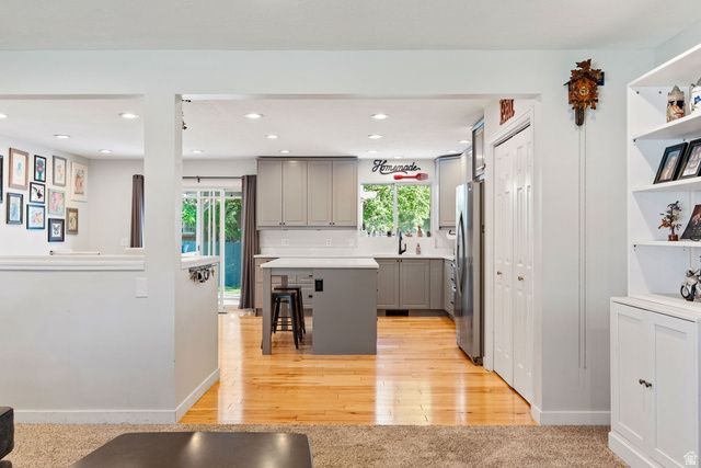 1380 EASTPOINT DR, Sandy, UT 84092