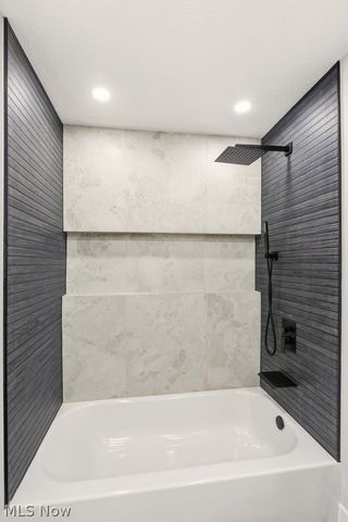 36988 Clearway Drive, Eastlake, OH 44095