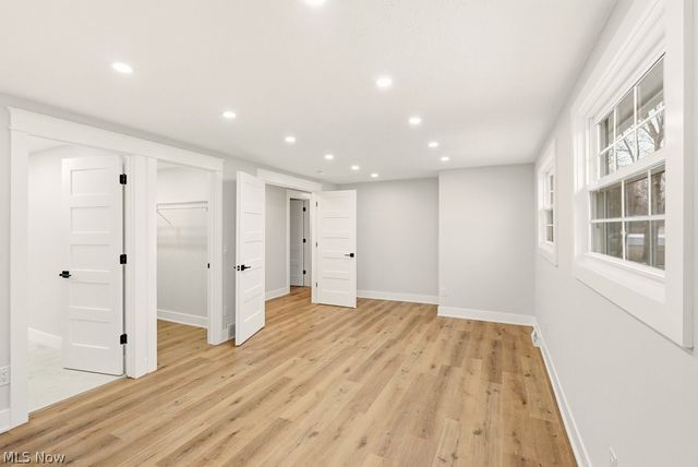 36988 Clearway Drive, Eastlake, OH 44095