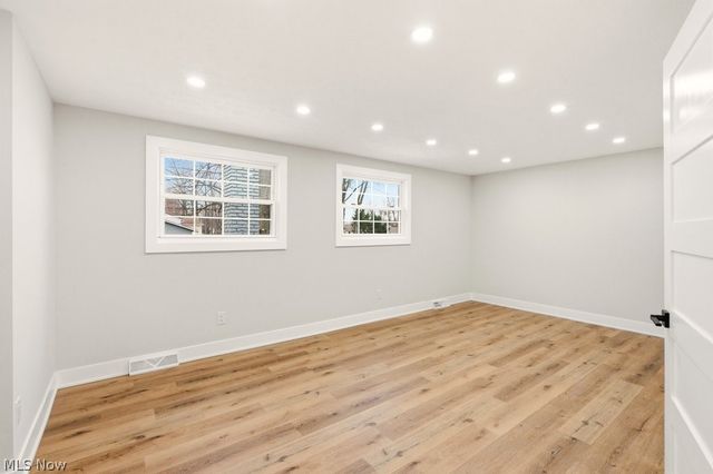 36988 Clearway Drive, Eastlake, OH 44095