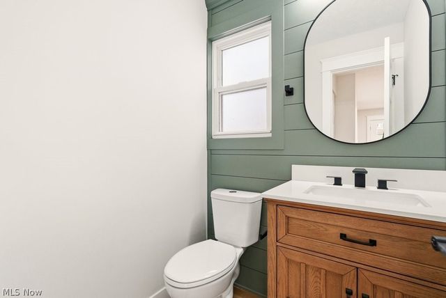 36988 Clearway Drive, Eastlake, OH 44095