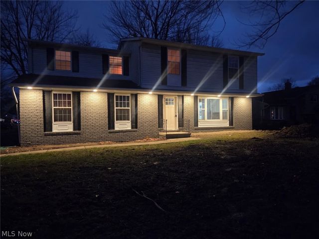 36988 Clearway Drive, Eastlake, OH 44095