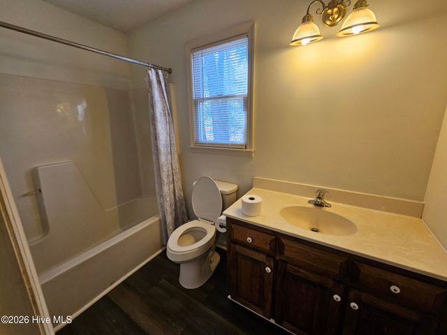 314 Golden Road, Wilmington, NC 28409