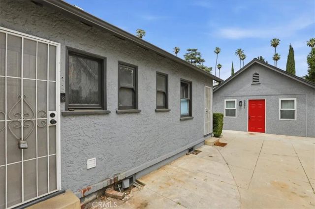 3589 Castle Reagh, Riverside, CA 92506
