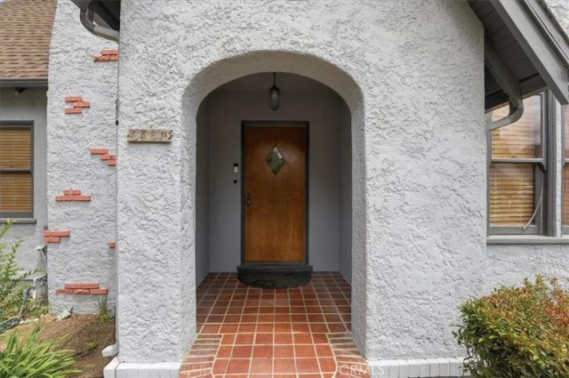 3589 Castle Reagh, Riverside, CA 92506